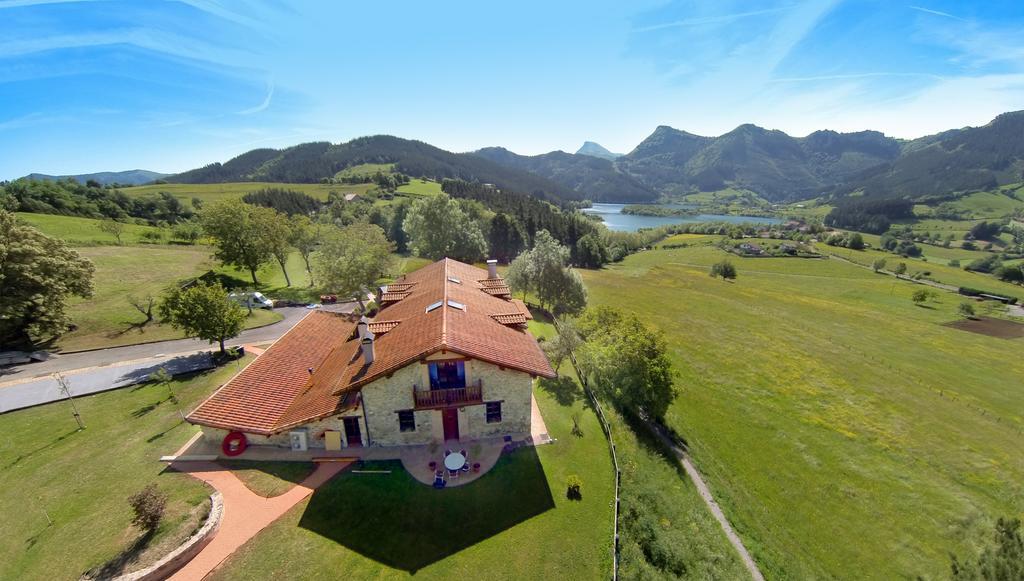Casa Rural Urkulu Landetxea Arechavaleta Ngoại thất bức ảnh